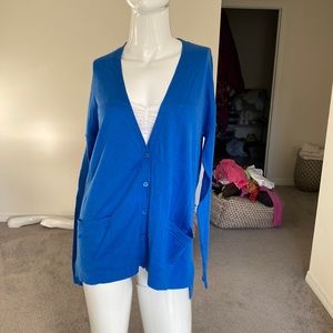 GAP SWEATER CARDIGAN TOP SIZE XS NWT